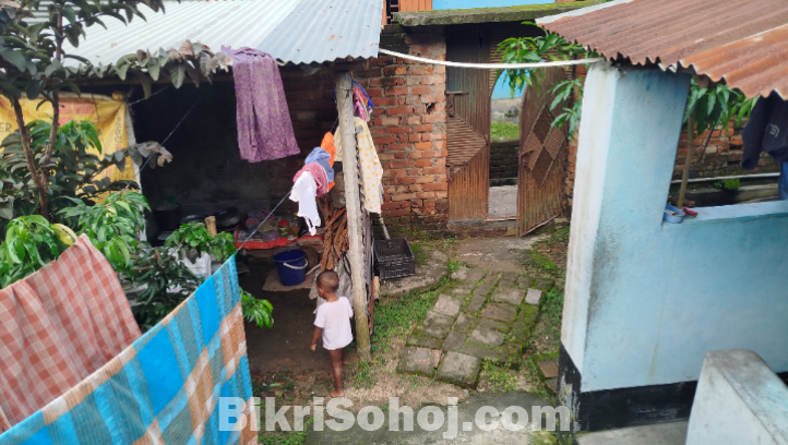 ৩ শতক জায়গা বাড়িসহ বিক্রয়